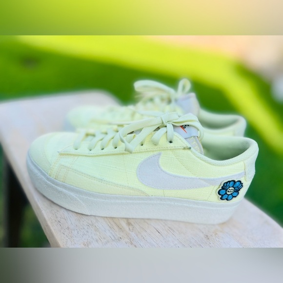 Nike Blazer Low Platform Next Nature 'Flower Power' size 7 US WOMENS - Picture 2 of 15